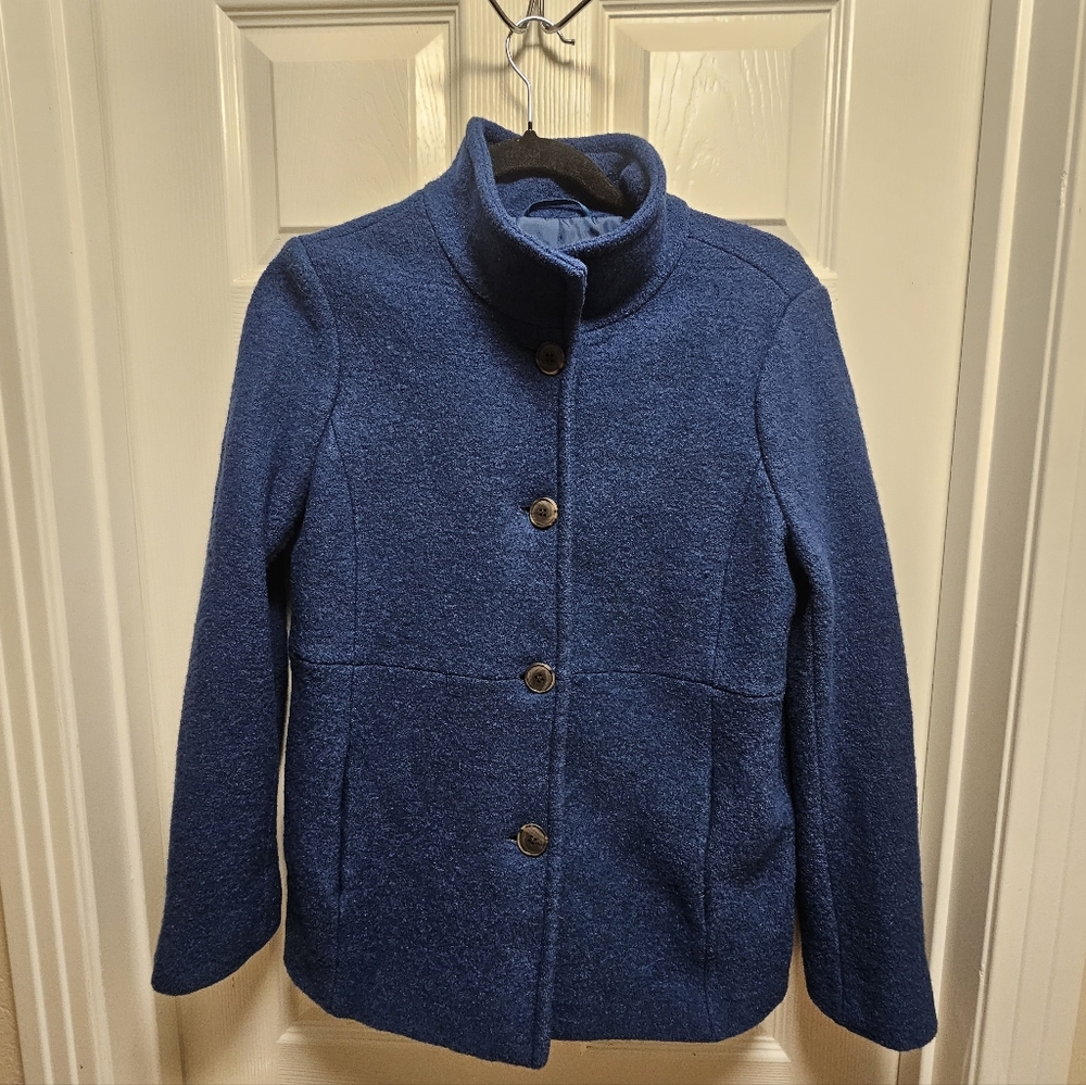 Lands’ End Women’s Blue Blazer‎ Size 8 – Wool Blend, Front Pockets,Button Closur